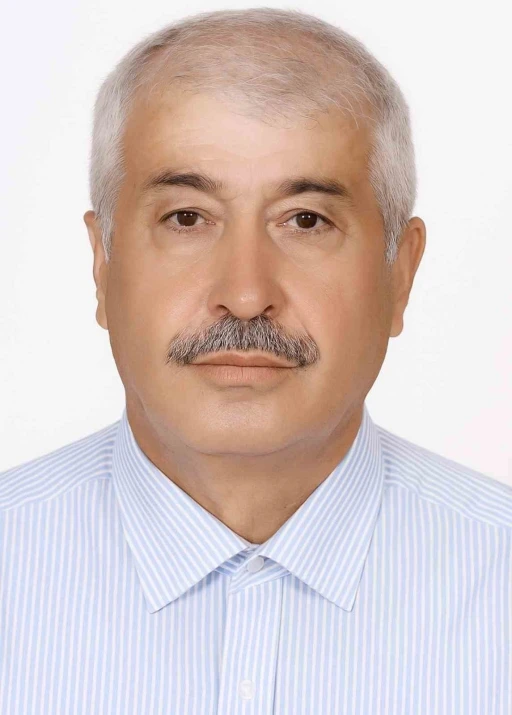 Arı sokması alerjisi olan yaşlı adam traktörünün direksiyonunda ölü bulundu

