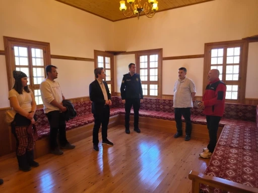 Arıkan, Bah&ccedil;e Mahallesi&rsquo;nde y&uuml;r&uuml;t&uuml;len &ccedil;alışmaları inceledi
