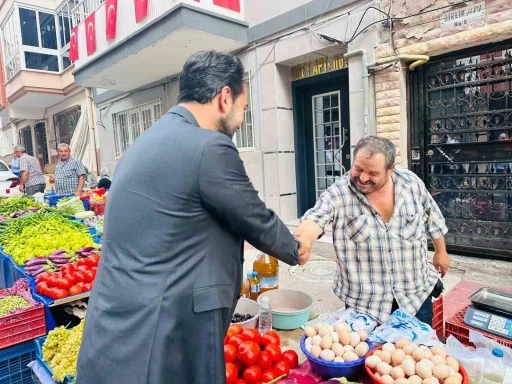 Arınç, pazarcı esnafını dinledi
