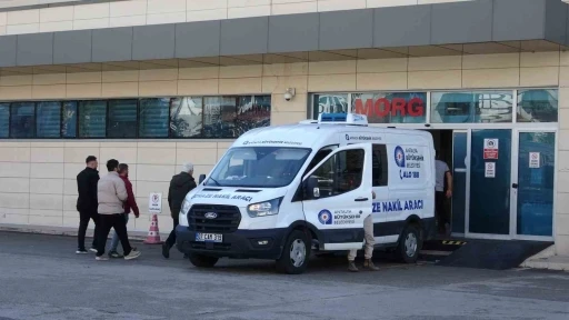 Arkadaşından emanet aldığı motosikletle ge&ccedil;irdiği kazada hayatını kaybetti
