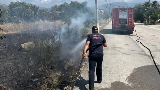 Arsuz&rsquo;da bah&ccedil;e yangını
