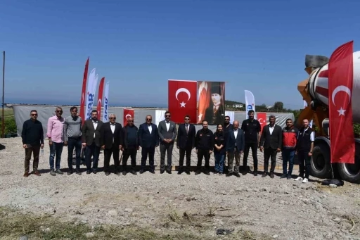 Arsuz’da yıkılan ahırların temeli atıldı
