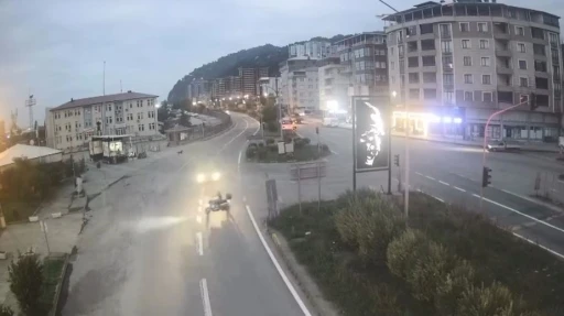 Artvin’de feci kaza: 13 ve 19 yaşındaki 2 kişi hayatını kaybetti
