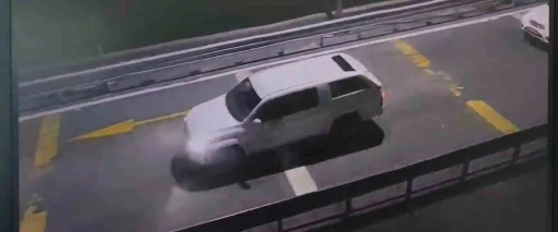 Artvin&rsquo;in CHP&rsquo;li Belediye Başkan Yardımcısı resmi aracı alkoll&uuml; kullanırken jandarmaya yakalandı
