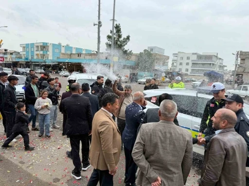 Asılsız ihbardan s&uuml;rpriz pasta &ccedil;ıktı
