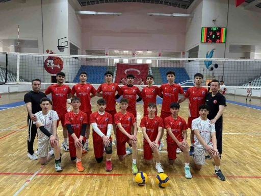 Aşkale&rsquo;nin gururu oldular, Erzurum GSK yıldız voleybol takımı T&uuml;rkiye finallerinde
