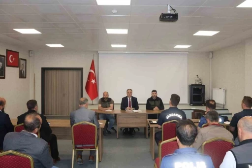 Aslanapa&rsquo;da orman yangınlarıyla m&uuml;cadele toplantısı
