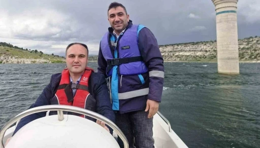 Aslanapa Kaymakamı Tosun, Kureyşler Barajı&rsquo;nda su &uuml;r&uuml;nleri denetimine katıldı
