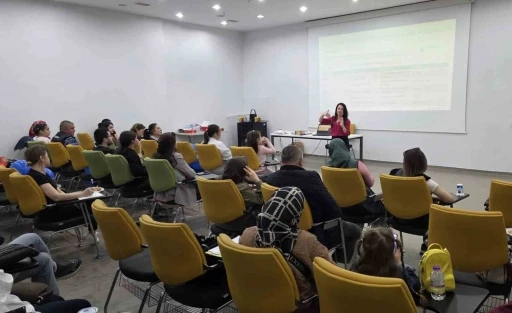 ASSİM&rsquo;de diyabet teknolojileri eğitimi verildi
