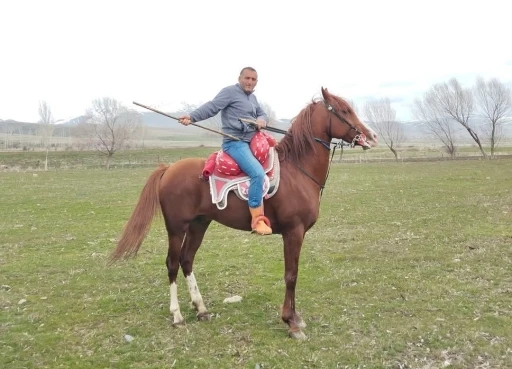 At üstünde kalp krizi geçiren sporcu hayatını kaybetti
