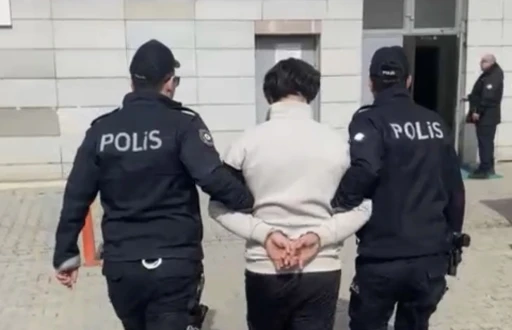 Atakum&rsquo;da aranması bulunan 2 h&uuml;k&uuml;ml&uuml; yakalandı
