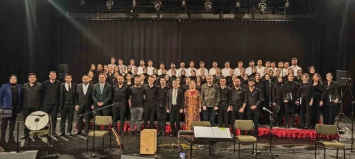 Atat&uuml;rk &Uuml;niversitesi&rsquo;nde muhteşem konser
