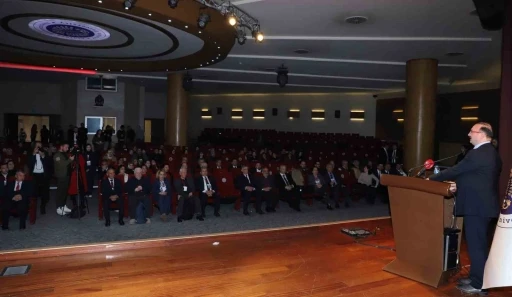 Atatürk Üniversitesi’nde &quot;21. Yüzyılın İlk Çeyreğinde Türk Tarihçiliği&quot; çalıştayı
