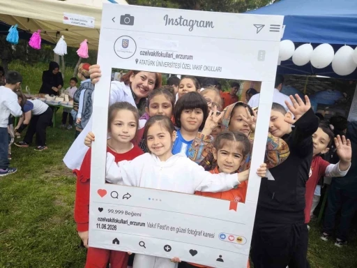 Atat&uuml;rk &Uuml;niversitesi &ouml;zel vakıf okullarında "VakıfFest" coşkusu: Bilim, sanat ve teknoloji aynı &ccedil;atı altında buluştu
