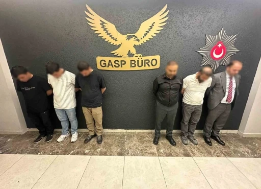 AVM&rsquo;de s&ouml;zde denetim yapan 6 ş&uuml;pheli Ankara&rsquo;da yakalandı

