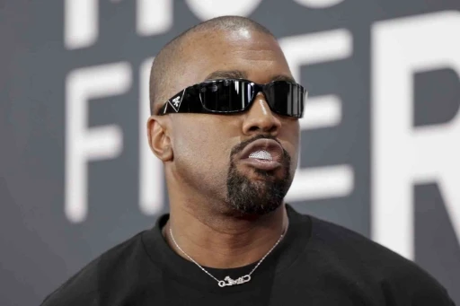 Avustralya, ünlü şarkıcı Kanye West’in vizesini iptal etti
