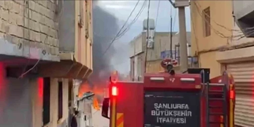 Ayakkabı atölyesinde korkutan yangın
