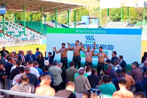 Aybastı Perşembe Yaylası G&uuml;reşleri&rsquo;nde başpehlivan Erkan Taş oldu
