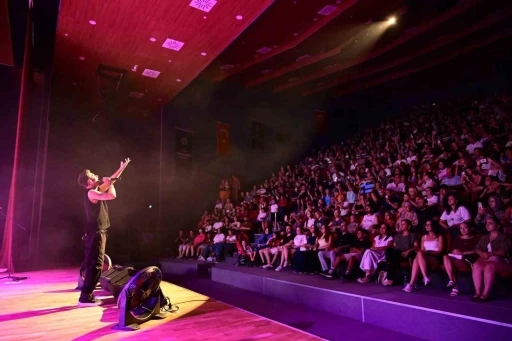 Aydın B&uuml;y&uuml;kşehir Belediyesi&rsquo;nin konser heyecanı Didim&rsquo;e taşındı
