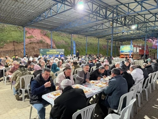 Aydın B&uuml;y&uuml;kşehir&rsquo;den Eğridere&rsquo;de iftar sofrası
