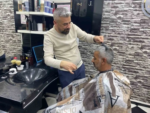 Aydın&rsquo;da bayram tıraşı telaşı başladı
