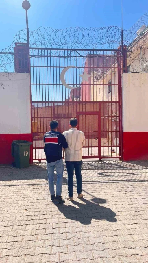 Aydın&rsquo;da FET&Ouml; &uuml;yesi yakalandı
