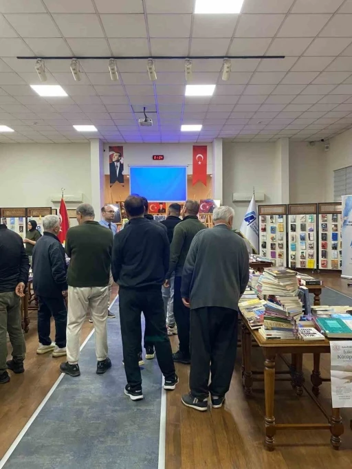 Aydın&rsquo;da h&uuml;k&uuml;ml&uuml;lere y&ouml;nelik k&uuml;t&uuml;phane etkinliği d&uuml;zenlendi
