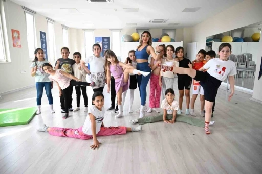Aydın’da minikler jimnastikle büyüyor
