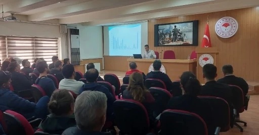 Aydın’da veteriner hekimlere ’şap hastalığı’ eğitimi verildi
