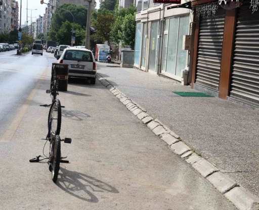 Aydın&rsquo;daki trafik ve otopark sıkıntısının en &ouml;nemli nedenlerinden biri denetimsizlik
