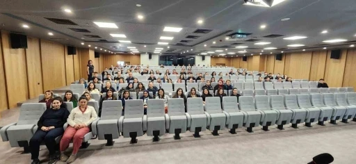 Aydın Şehir Hastanesi&rsquo;nde &rsquo;G&uuml;venli Hasta Transferi&rsquo; eğitimi verildi
