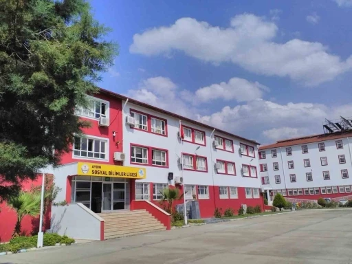 Aydın Sosyal Bilimler Lisesi, b&ouml;lge finaline y&uuml;kseldi
