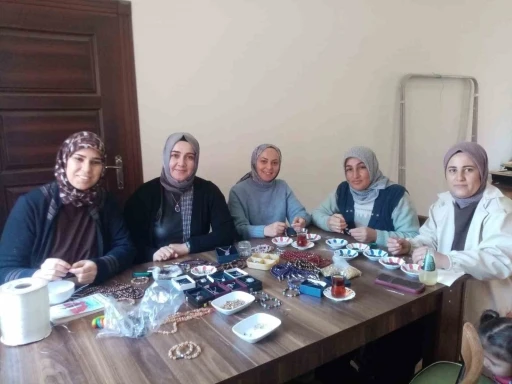 Aydıncık takılarıyla hem ekonomi canlanıyor hem Yozgat tanıtılıyor
