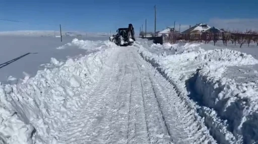 Aydınlar Belediyesi k&ouml;yl&uuml;lerin imdadına yetişti
