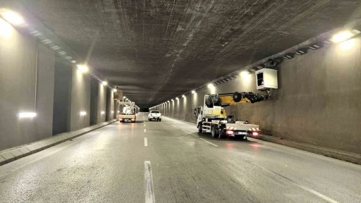 Aydınlatma sistemleri bakımdan ge&ccedil;irildi
