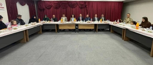 Aydıntepe&rsquo;de şehit aileleri ve gaziler iftarda buluştu
