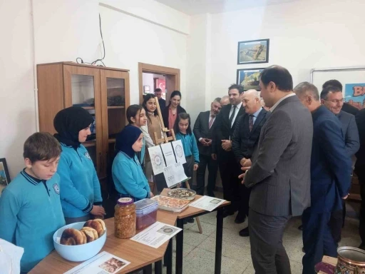 Aydıntepe&rsquo;de Yerli Malı Haftası farklı okullarda kutlandı
