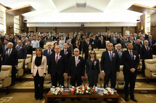 AYM Başkanı &Ouml;zkaya: "AYM, &ccedil;ok katmanlı hak koruma mekanizmasının &ouml;nemli bir akt&ouml;r&uuml;"

