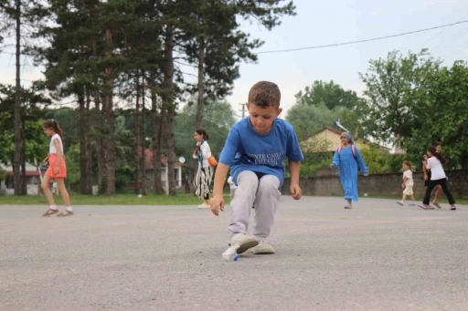Ayrıştırılmamış &ccedil;&ouml;p bulmak neredeyse imkansız: 7&rsquo;den 70&rsquo;e geri d&ouml;n&uuml;ş&uuml;m seferberliği
