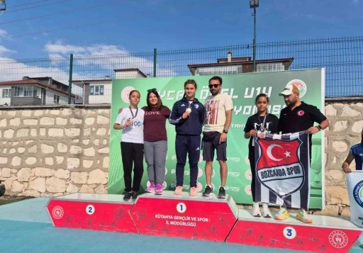 Ayşe Hatun Dindar&rsquo;dan T&uuml;rkiye Şampiyonası&rsquo;nda &ccedil;ifte başarı
