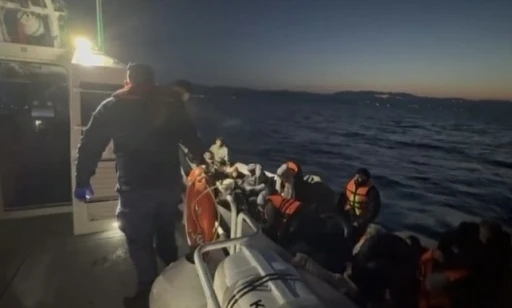 Ayvacık açıklarında 29 kaçak göçmen yakalandı
