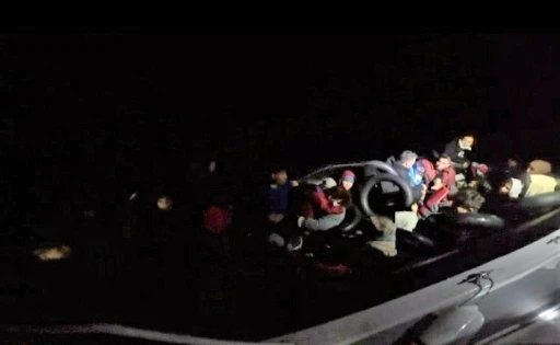 Ayvacık açıklarında 32 kaçak göçmen yakalandı
