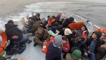 Ayvacık açıklarında 44 kaçak göçmen kurtarıldı
