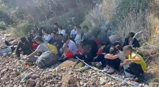 Ayvacık&rsquo;ta 30 ka&ccedil;ak g&ouml;&ccedil;men yakalandı
