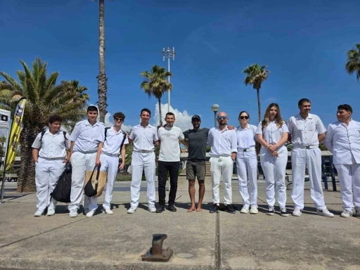 Ayvalıklı deniz &ouml;ğrencileri Avrupa&rsquo;da staj yaptı
