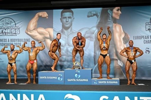 Ayvalıklı sporcu Fatih Sevinmiş&rsquo;ten Avrupa&rsquo;da b&uuml;y&uuml;k başarı
