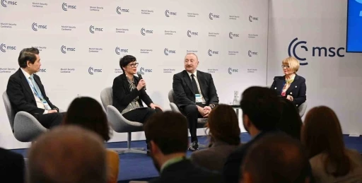 Azerbaycan Cumhurbaşkanı Aliyev: "Azerbaycan, G&uuml;rcistan ve Ermenistan &uuml;&ccedil;l&uuml; iş birliği yapacak"
