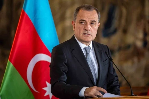 Azerbaycan Dışişleri Bakanı Bayramov ve Rusya Dışişleri Bakanı Lavrov, İran-İsrail gerilimini görüştü
