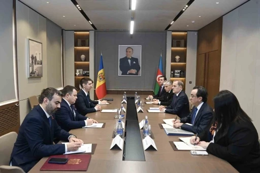 Azerbaycan, İran&rsquo;daki t&uuml;m diplomatik personelini geri &ccedil;ekiyor
