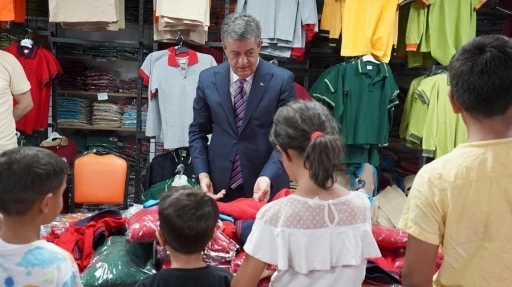 AZİMER Vakfı’ndan 500 çocuğa eğitim yardımı
